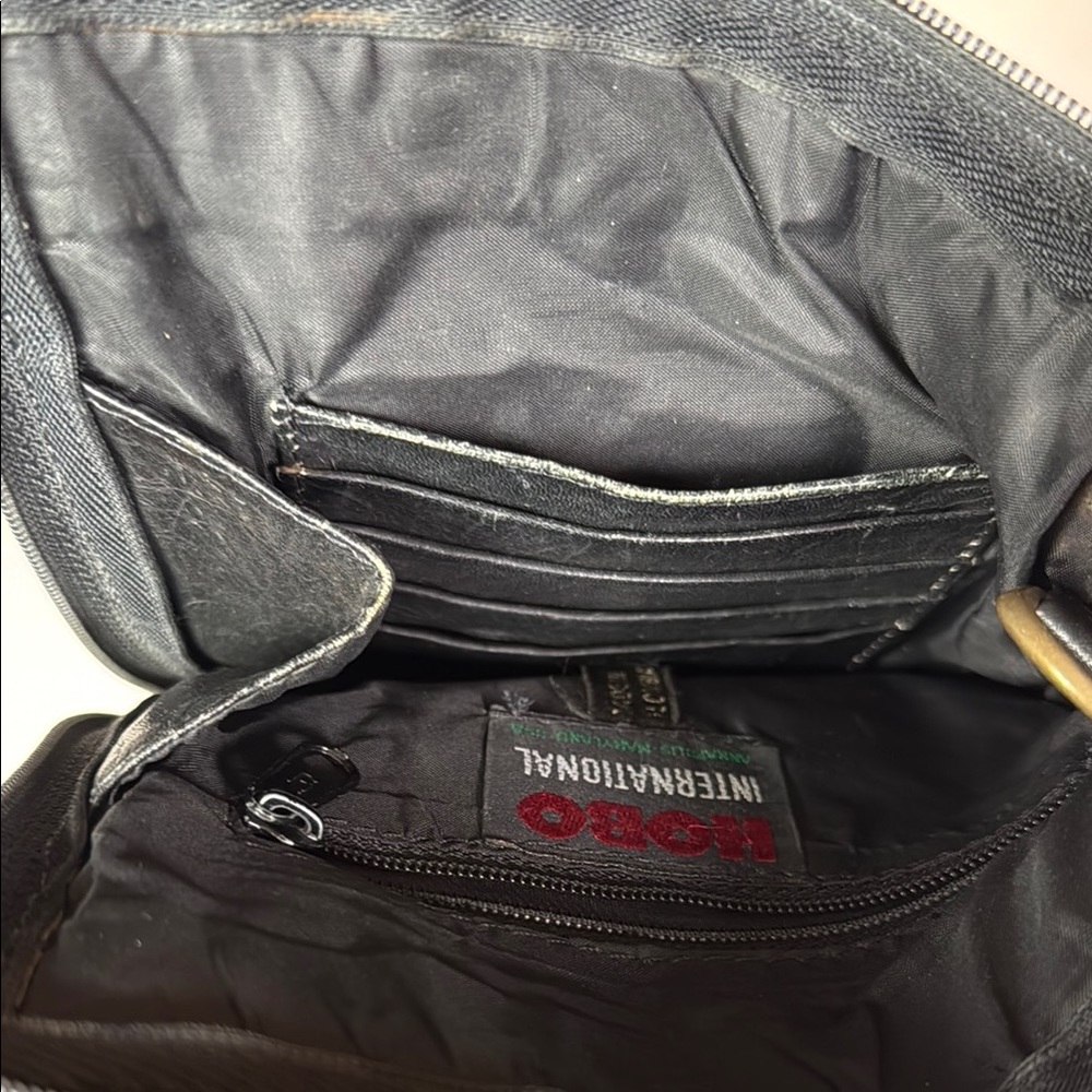 HOBO Vintage Distressed Leather Crossbody Bag - Picture 6 of 11